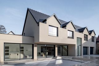  Maison � vendre 7 pi�ces 340 m�