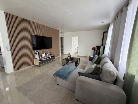   Maison de plain pied r�nov�e proche bourg Maison - 4 pi�ce(s) - 82 m�