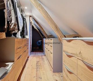  Maison � vendre 8 pi�ces 232 m�