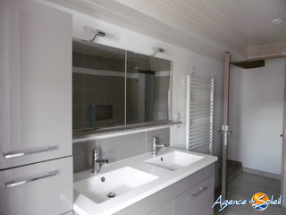  Immeuble � vendre 195 m�