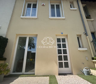  Maison � vendre 9 pi�ces 230 m�