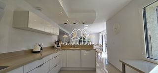  Maison � vendre 8 pi�ces 200 m�