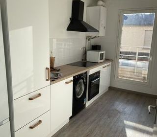  Appartement � louer 4 pi�ces 76 m�