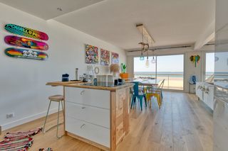  Appartement � vendre 5 pi�ces 99 m�