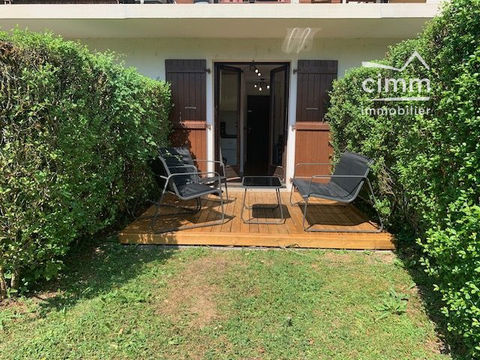   A LOUER SALLANCHES (74700) STUDIO MEUBLE + TERRASSE + CAVE Appartement - 1 pi�ce(s) - 17 m�