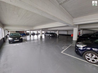  Parking / Garage � louer 3 m�