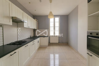  Immeuble � vendre 125 m�