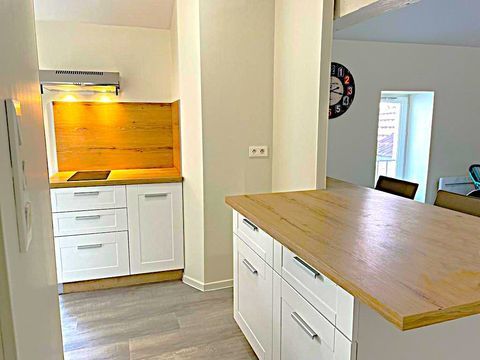   ADORABLE T2 AU COEUR DE LA VILLE Appartement - 2 pi�ce(s) - 42 m�