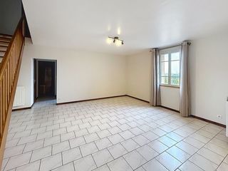  Appartement � louer 4 pi�ces 102 m�