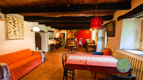   Propri�t� deux long�res et d�pendance Maison - 9 pi�ce(s) - 214 m�