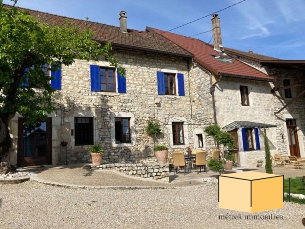 � vendre  Maison Marignieu (01300)