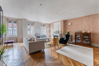  Appartement � vendre 5 pi�ces 151 m�