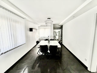  Maison � vendre 7 pi�ces 221 m�