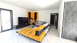  Maison � vendre 6 pi�ces 171 m�