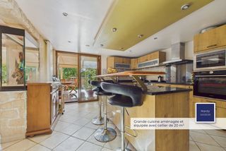  Maison � vendre 9 pi�ces 266 m�