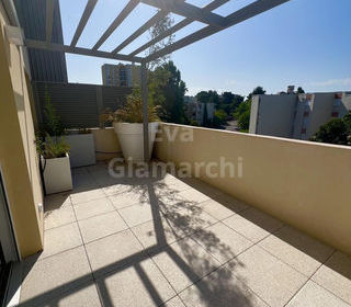  Appartement � vendre 5 pi�ces 95 m�