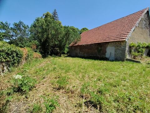   Beau terrain de 500 m� avec belle grange � r�nov�e! Maison - 1 pi�ce(s) - 100 m�