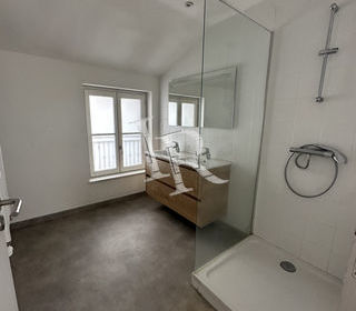  Appartement � louer 4 pi�ces 102 m�