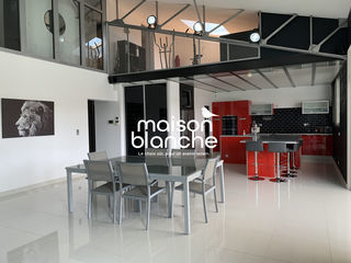  Maison � vendre 7 pi�ces 240 m�