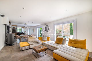  Maison � vendre 6 pi�ces 165 m�