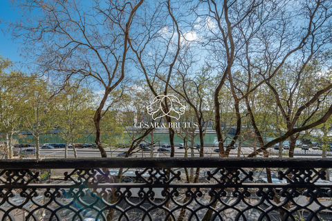  Appartement � vendre 4 pi�ces 154 m�