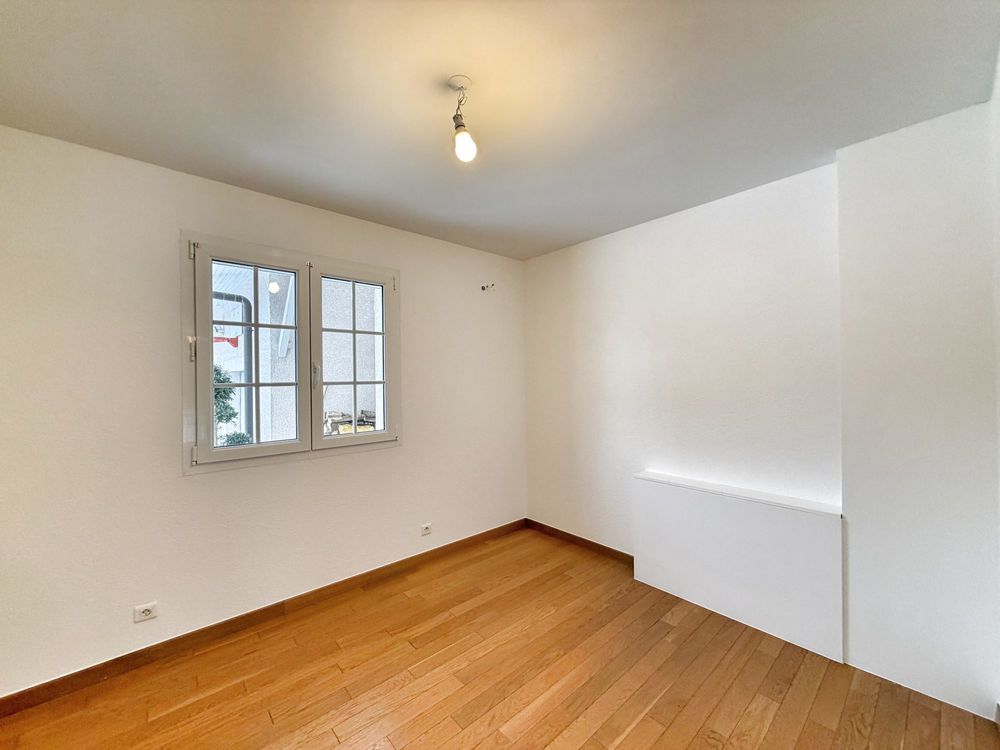 � vendre  Maison Ornex (01210)