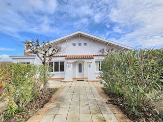  Maison � louer 6 pi�ces 178 m�