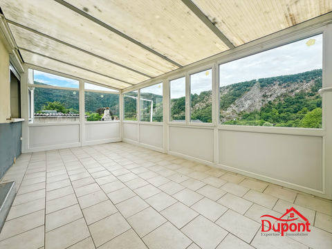   Laifour : Grande Maison Familiale avec Vue, 5 Chambres et 2300m? Maison - 6 pi�ce(s) - 145 m�