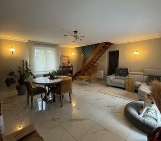  Maison � vendre 8 pi�ces 180 m�