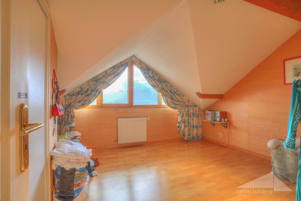 � vendre  Maison Gex (01170)