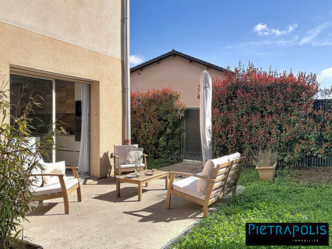   T4 en duplex de 101 m� et 87 m� de jardin Appartement - 4 pi�ce(s) - 101 m�