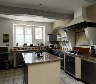  Maison � vendre 7 pi�ces 290 m�