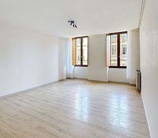  Appartement � louer 3 pi�ces 89 m�