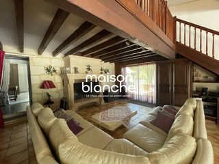  Maison � vendre 8 pi�ces 279 m�