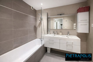  Appartement � vendre 4 pi�ces 128 m�