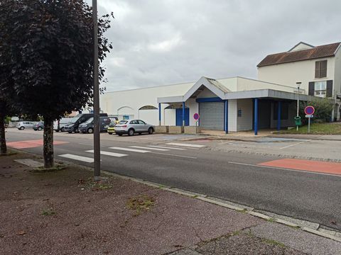 VENTE PROCHE LIMOGES SUPERMARCH&Eacute; 448m&sup2; 427440 87000 Limoges