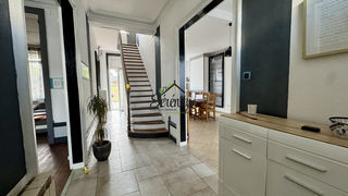  Maison � vendre 8 pi�ces 180 m�