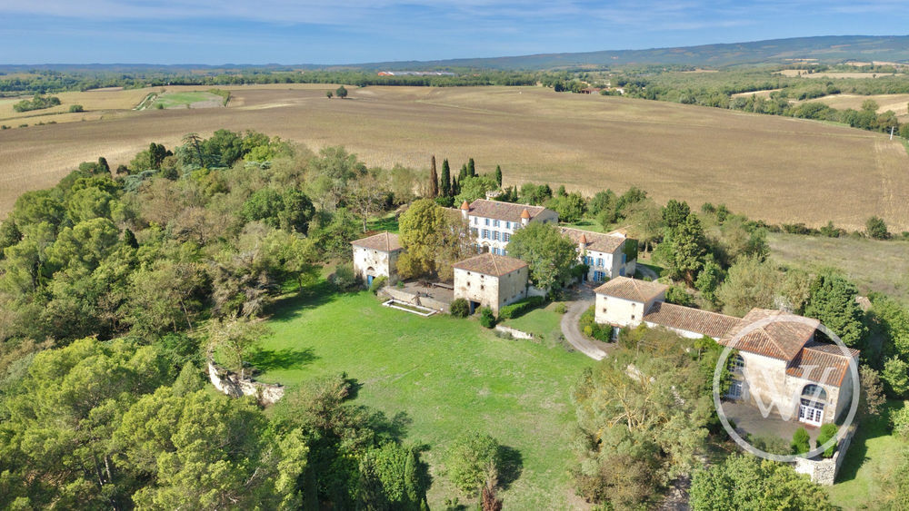 � vendre  Propri�t�/ch�teau Carcassonne (11000)