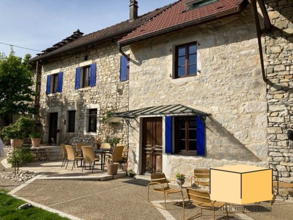 � vendre  Maison Marignieu (01300)