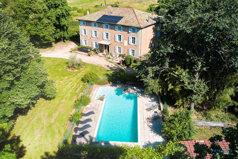   Maison familiale Maison - 13 pi�ce(s) - 300 m�