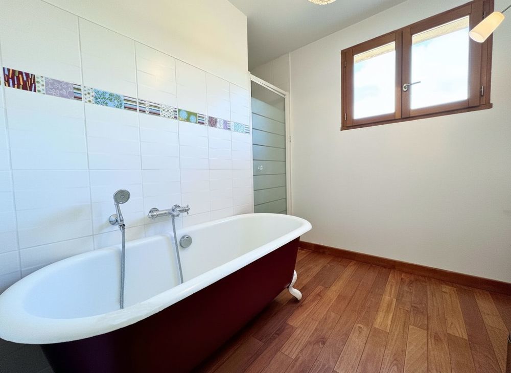 � vendre  Maison P�zenas (34120)