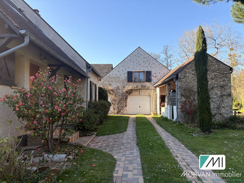   Magnifique Propri�t� de Caract�re avec D�pendance, Atelier & Maison - 8 pi�ce(s) - 217 m�