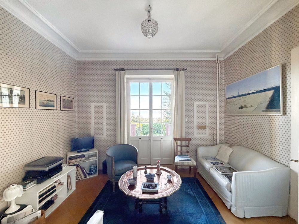 � vendre  Maison Gex (01170)