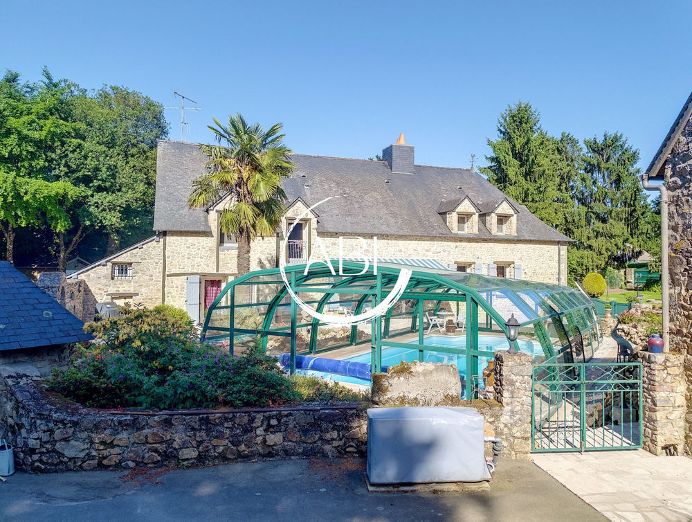 � vendre  Maison Saint-Georges-Buttavent (53100)