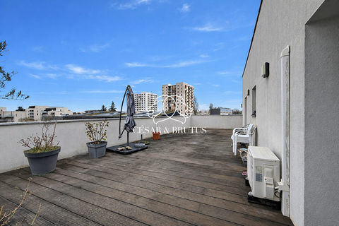   T3 avec sa terrasse � ciel ouvert de 47m2 Appartement - 3 pi�ce(s) - 63 m�