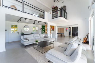  Maison � vendre 6 pi�ces 250 m�