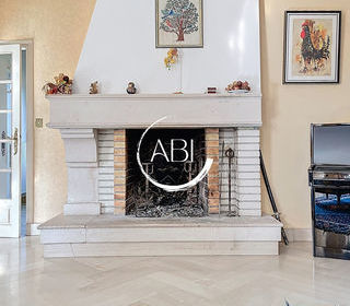  Maison � vendre 6 pi�ces 200 m�