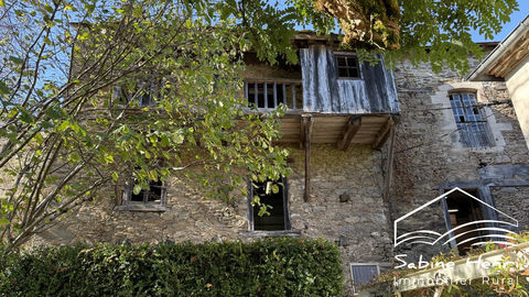   Maison typique a restaurer Maison - 6 pi�ce(s) - 150 m�