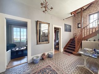  Maison � vendre 8 pi�ces 236 m�