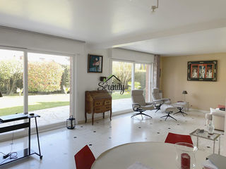  Maison � vendre 8 pi�ces 198 m�